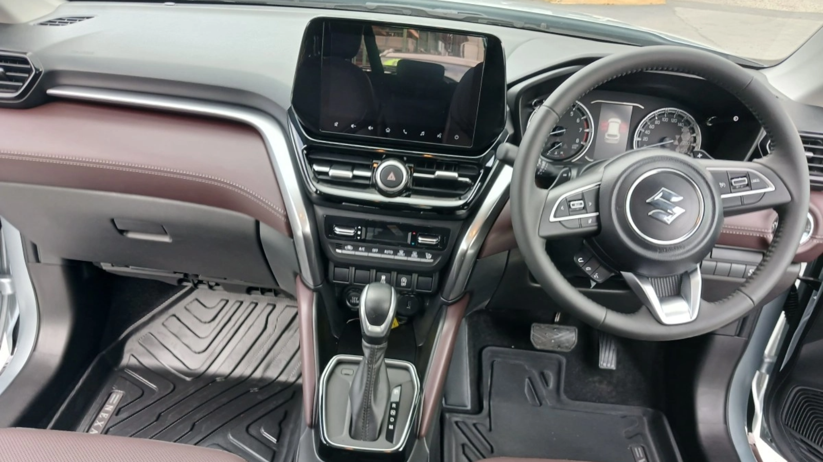 Mencoba Suzuki Grand Vitara