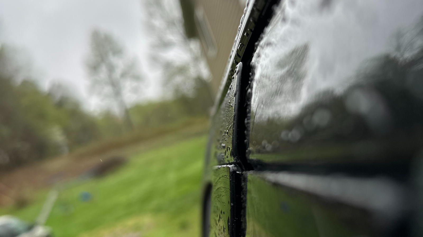 Penyebab pintu mobil susah tertutup