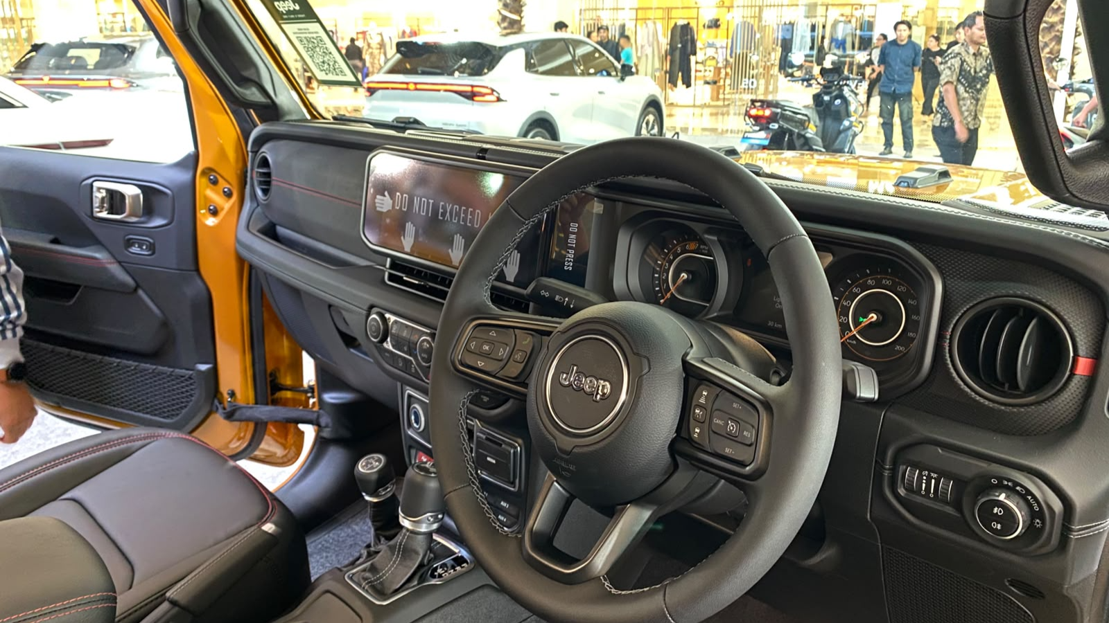 Harga Jeep Wrangler Goldilocks